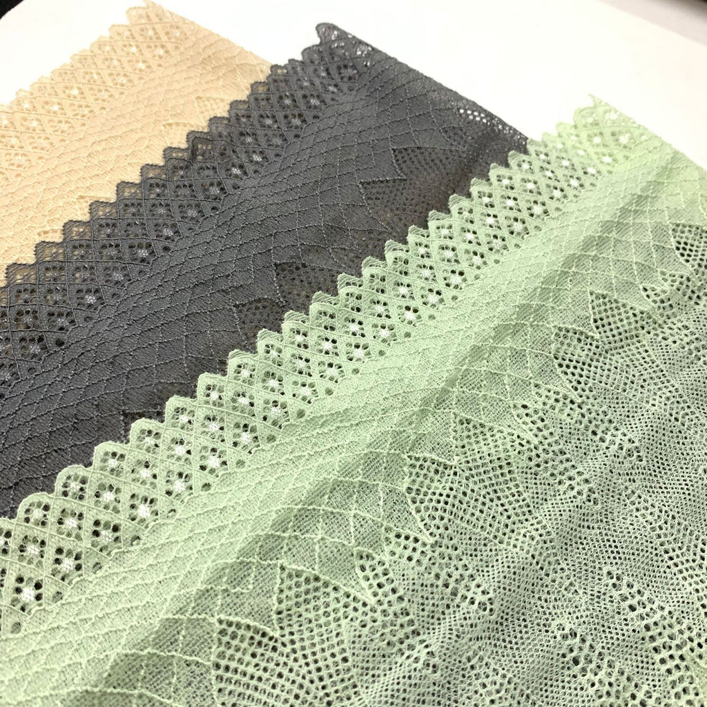 Stretch Lace Trim — fabric photo 3
