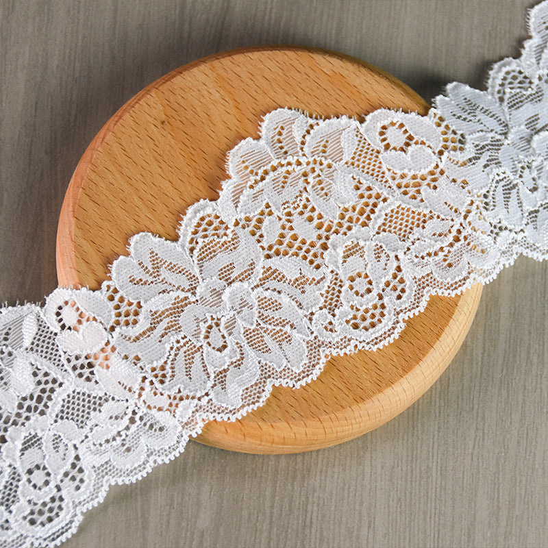 Textured Narrow Lace Trim 7.5 cm — fabric photo 2