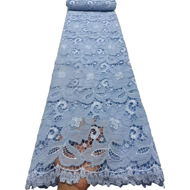 Allover Embroidered Guipure Lace Fabric — fabric photo 4