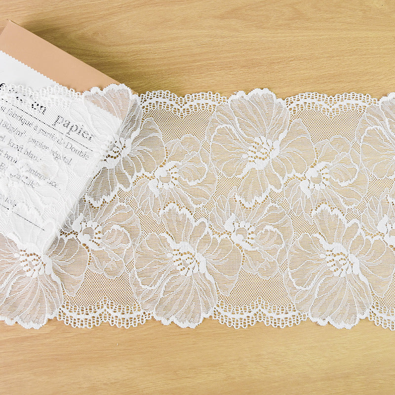 Large Floral Double-Scallop Straight-Edge Stretch Nylon Lace Trim 22 cm — fabric photo 2