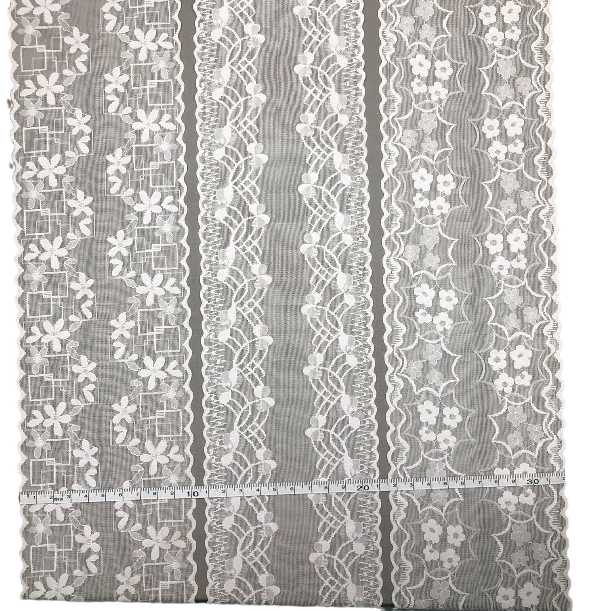 Double-Scallop Stretch Nylon Lace Trim 10 cm — fabric photo 5