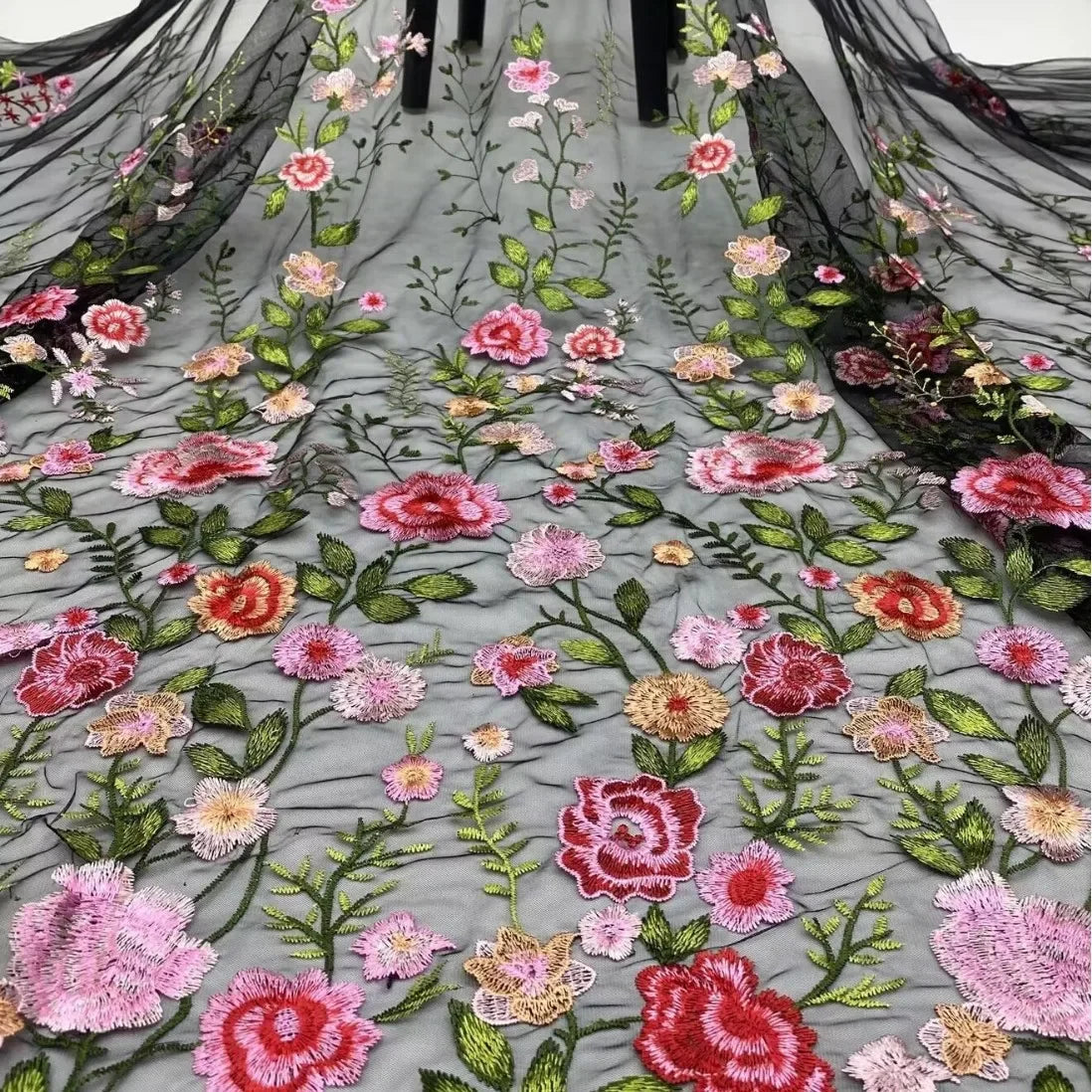 Tela bordada de malla rosa, tela bordada de peonía multicolor, tela bordada para coser vestidos de noche, tela bordada DIY, personalización