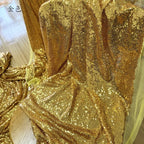 Tela de lentejuelas doradas, plateadas, moradas y negras, pequeña encriptada para decoración de vestidos de noche y bodas.