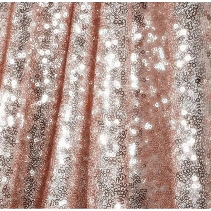 قماش ترتر مشفر بلون الشمبانيا الذهبي 3 مم - مادة لامعة 130 سم