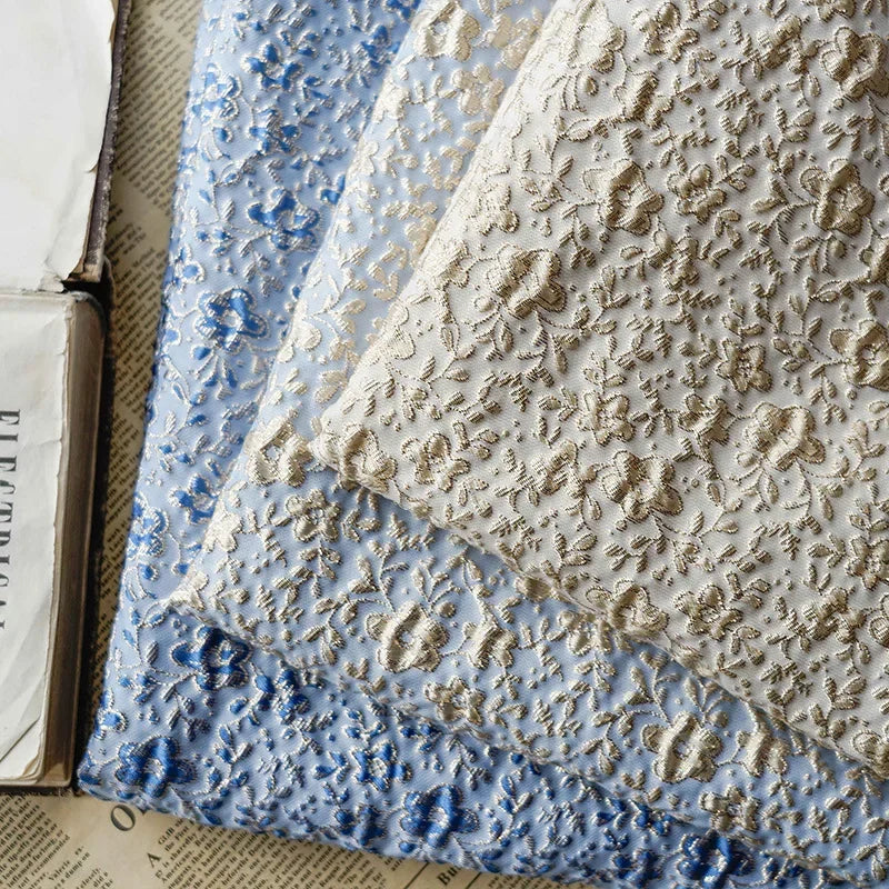 قماش جاكار زهري منقوش بخيوط ذهبية وفضية - فاخر ثلاثي الأبعاد، 140 سم