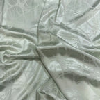 Tejido jacquard de satén de acetato verde con estampado de árboles de verano, adecuado para vestidos de novia, vestidos formales y telas de diseñador para ropa.