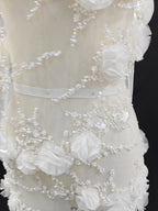 Nueva tela blanca tridimensional con bordado de cuentas para boda, tela de diseño de encaje para vestido de novia cosida