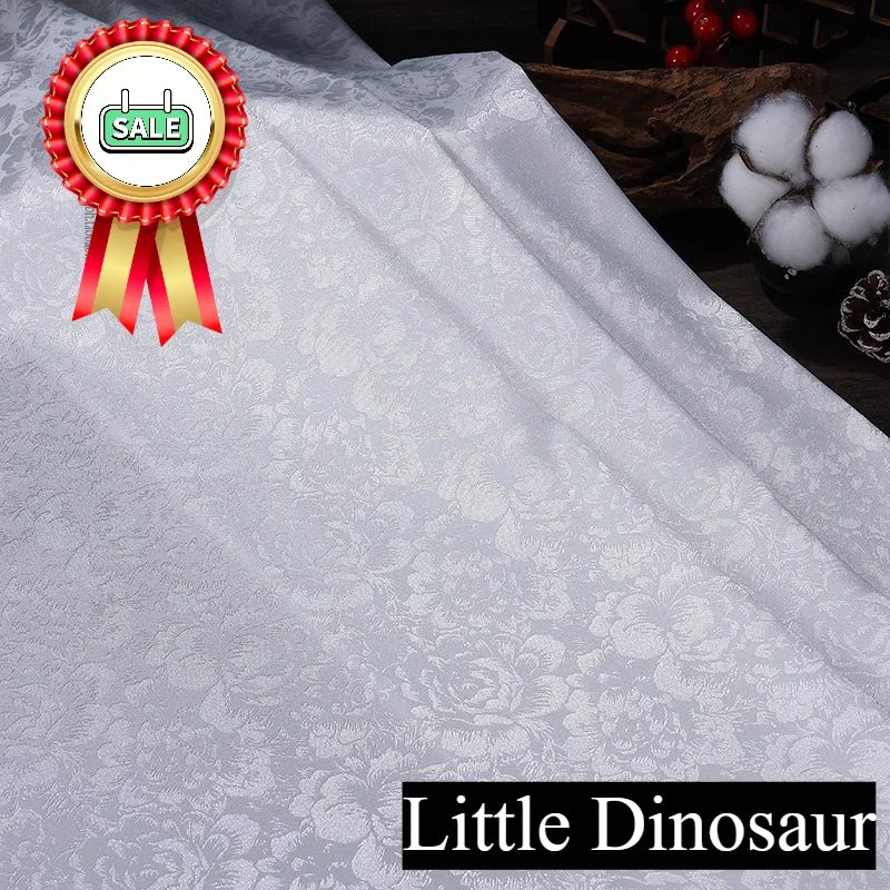 قماش ساتان حريري من الجاكار الرائع مثالي لفساتين الزفاف وفساتين السهرة ومشاريع الحرف اليدوية الأنيقة والخالدة