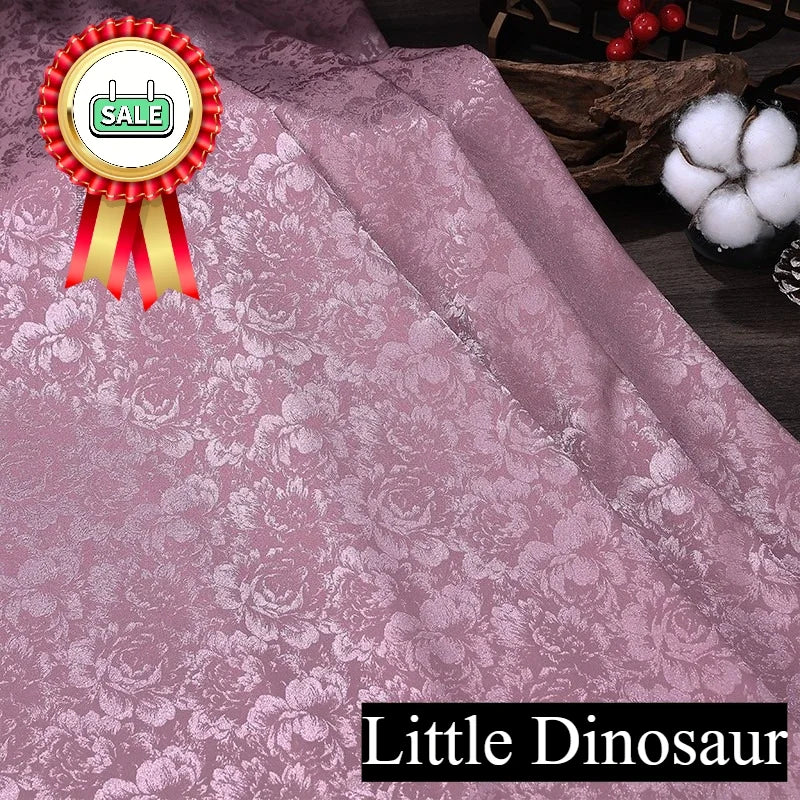 قماش ساتان حريري من الجاكار الرائع مثالي لفساتين الزفاف وفساتين السهرة ومشاريع الحرف اليدوية الأنيقة والخالدة