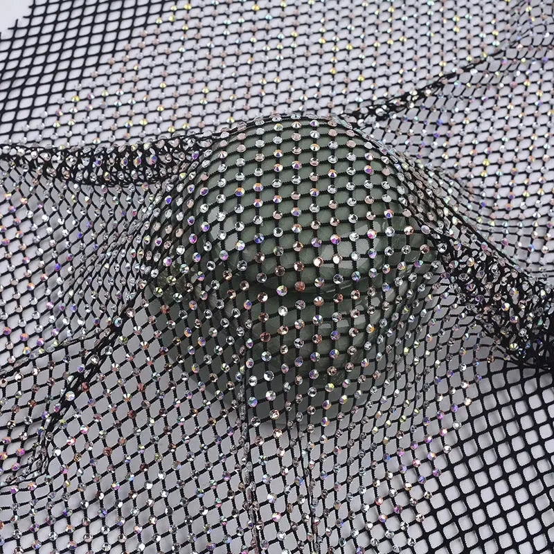 قماش شبكي مطاطي فاخر متباين الألوان للنساء فستان سهرة مخصص عالي الجودة مزين بأحجار الراين