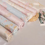 قماش بروكار جاكار بخيوط ذهبية - مادة فستان بنقشة الفراشة