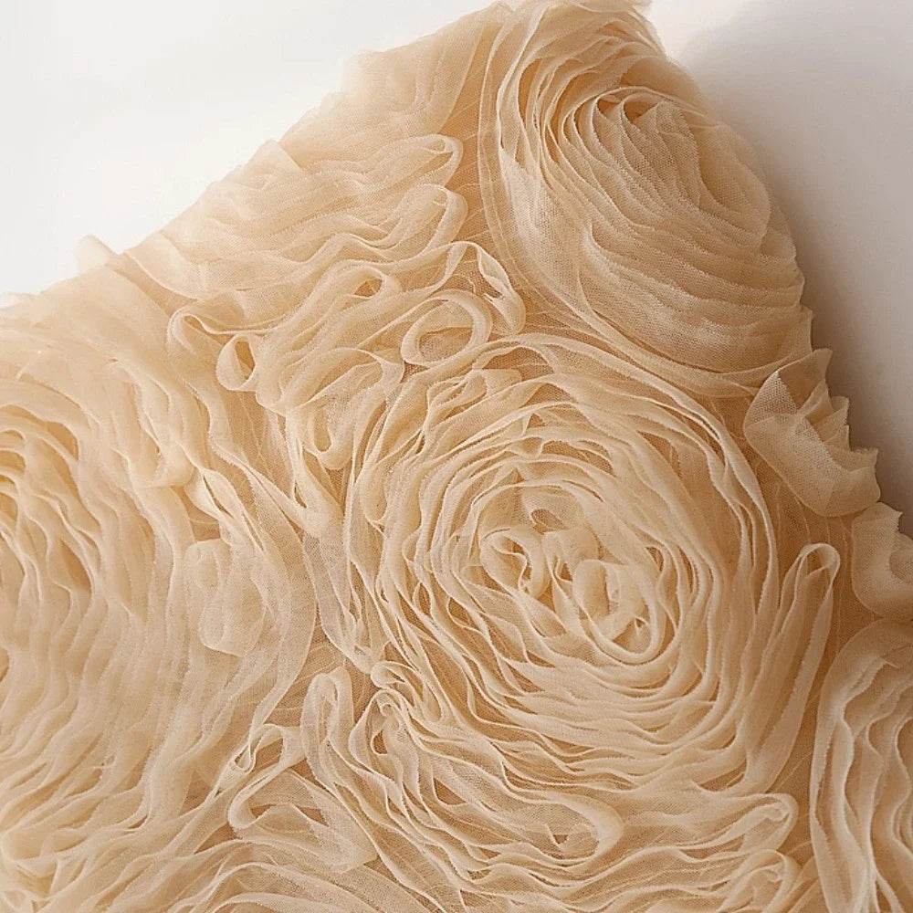 Tela de encaje de malla con apliques de rosas, impresionante bordado dimensional para confección de vestidos de novia, tela artesanal de moda de diseñador.