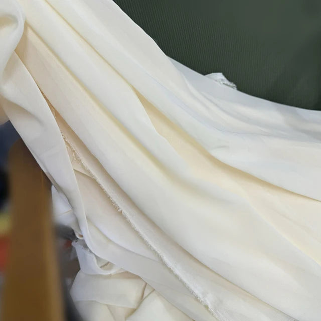 قماش شيفون للفساتين والتنانير والقمصان والملابس والديكورات ومشاريع الخياطة اليدوية، باللون الوردي والأرجواني