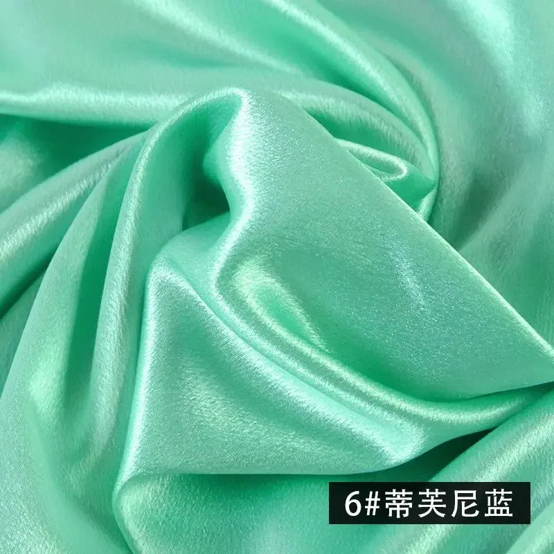 قماش ساتان كريستالي سميك لامع - مادة ستارة فستان بلون واحد