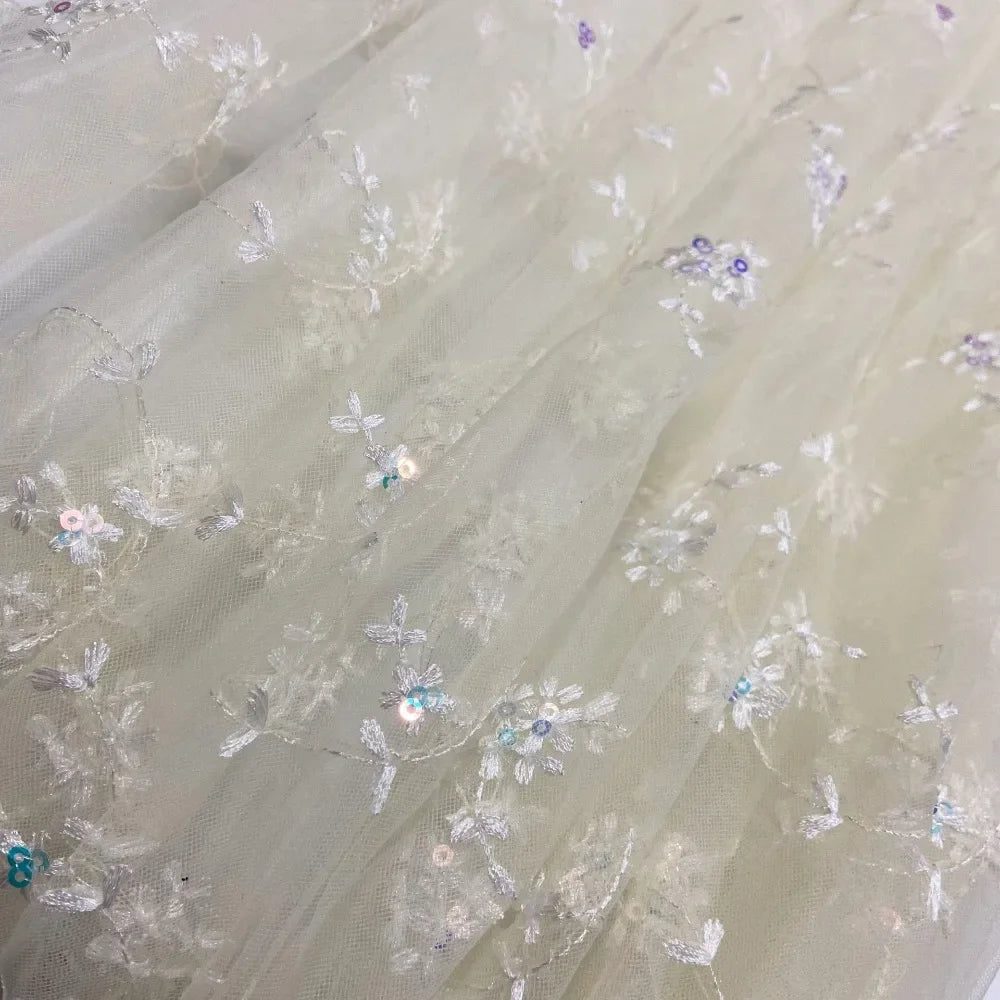 Nueva gasa de malla con bordado de cuentas, bordado floral, tela de gasa de encaje para falda de primavera y verano para mujer, diseñador senior al por mayor
