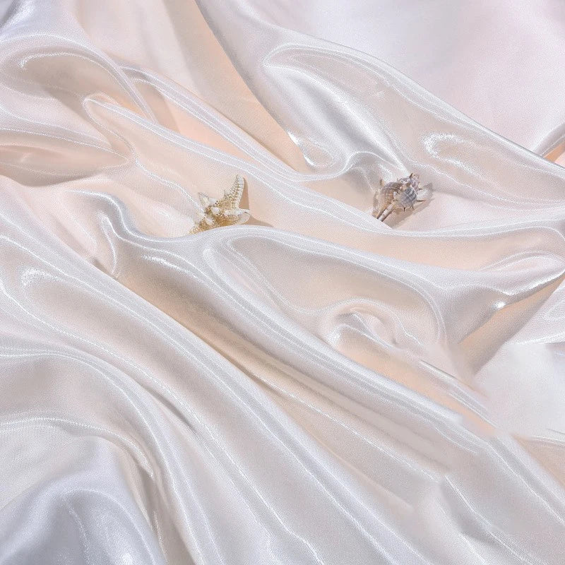 قماش ساتان سائل لامع - شارموز عاكس للملابس المسائية