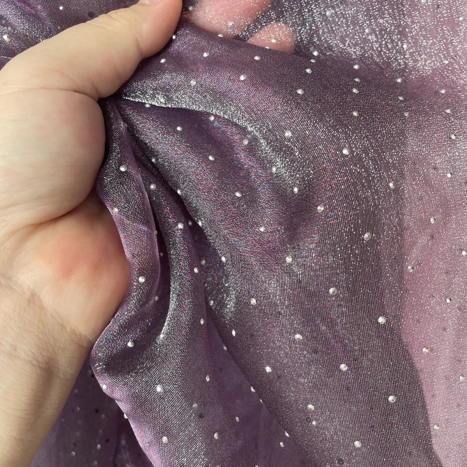 Soft and smooth organza fabric suitable for wedding dresses formal gowns designer fabrics and photography backdrop fabrics