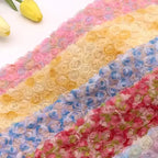 فستان زفاف كلاسيكي مطبوع عليه وردة ثلاثية الأبعاد مع لوحة قماش مطرزة وقماش شبكي مزين بالزهور