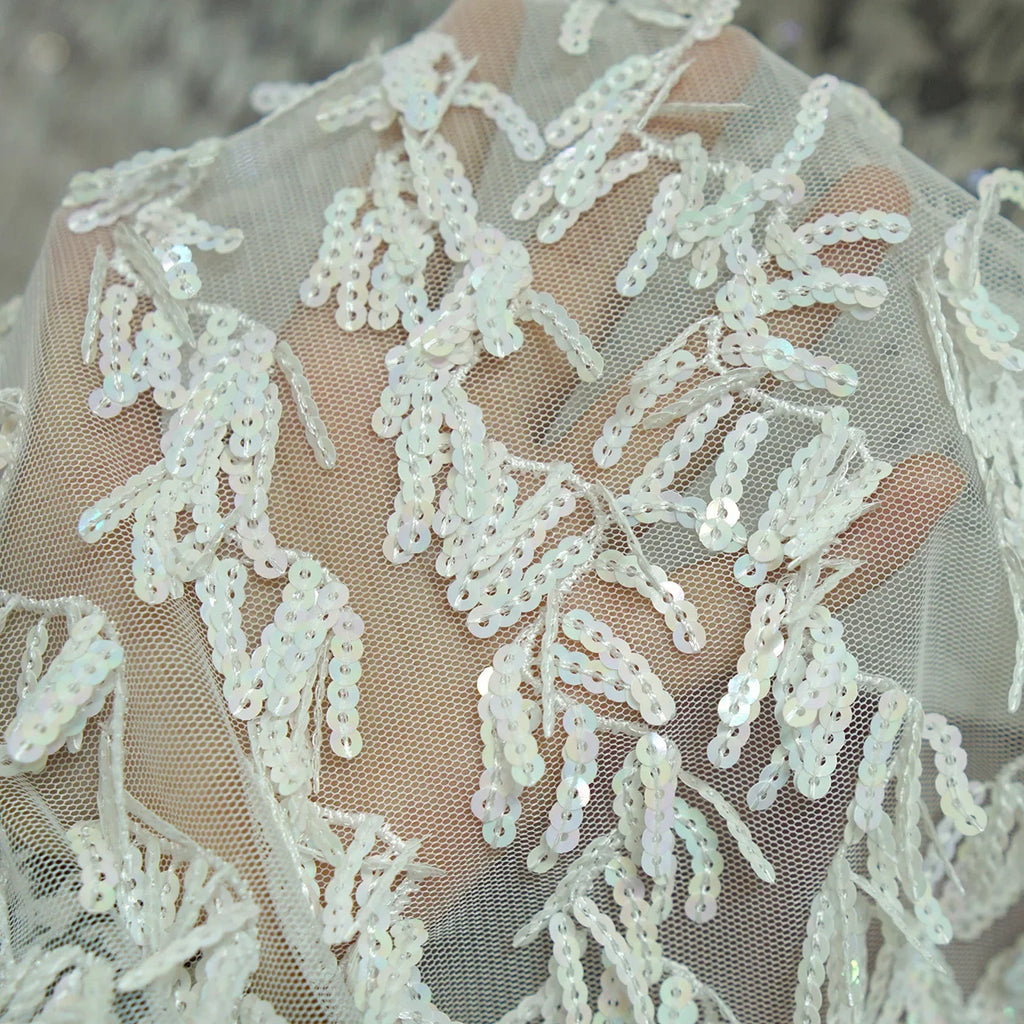 Tela de malla bordada con lentejuelas y hojas de vid de lujo - Red de encaje romántico