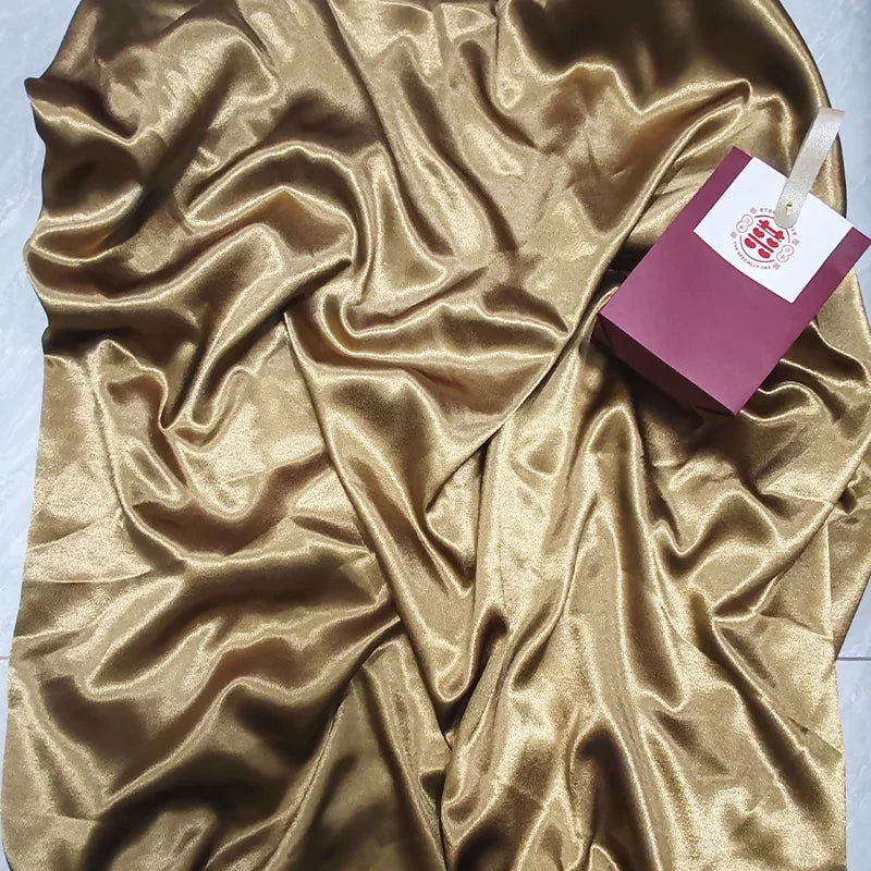 قماش ساتان كريستالي لامع - خامة فستان سهرة لامع 150 سم