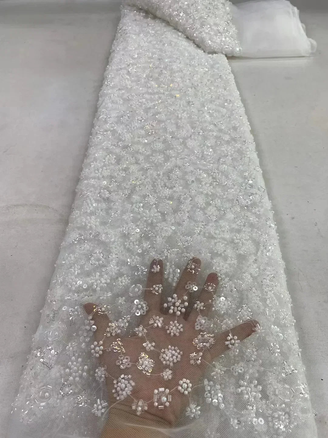 Tubo de cuentas brillantes y exquisitas de 23 colores para bordar uñas, flores tridimensionales, lentejuelas, tela para coser vestidos de noche.