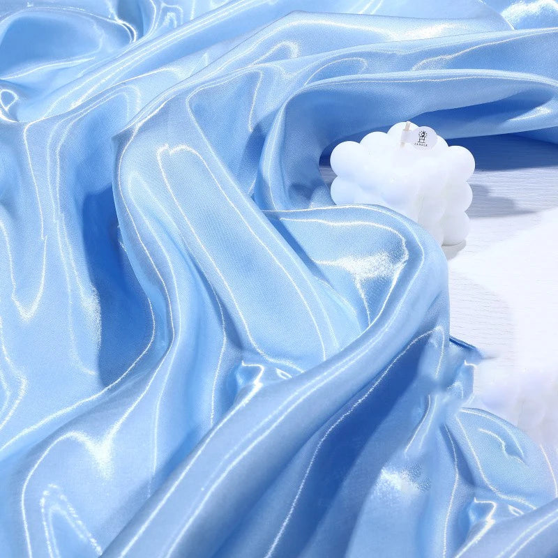 قماش ساتان مائي سائل، حرير كريستالي سميك، ساتان طبيعي عاكس، فستان زفاف، خلفية زخرفية، ملابس مصممة 