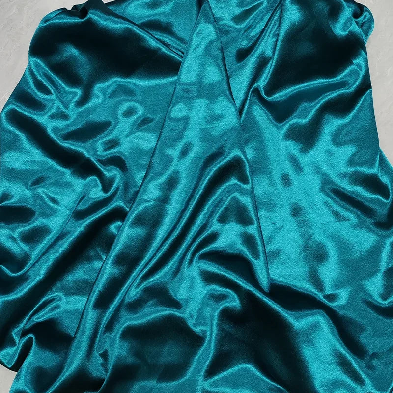 قماش ساتان كريستالي لامع - خامة فستان سهرة لامع 150 سم