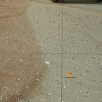 تتميز بشبكة ذهبية غير منتظمة وفريدة من نوعها تُستخدم في الحرف اليدوية وفساتين الزفاف المصممة وفساتين السهرة وأغطية الرأس والعرائس