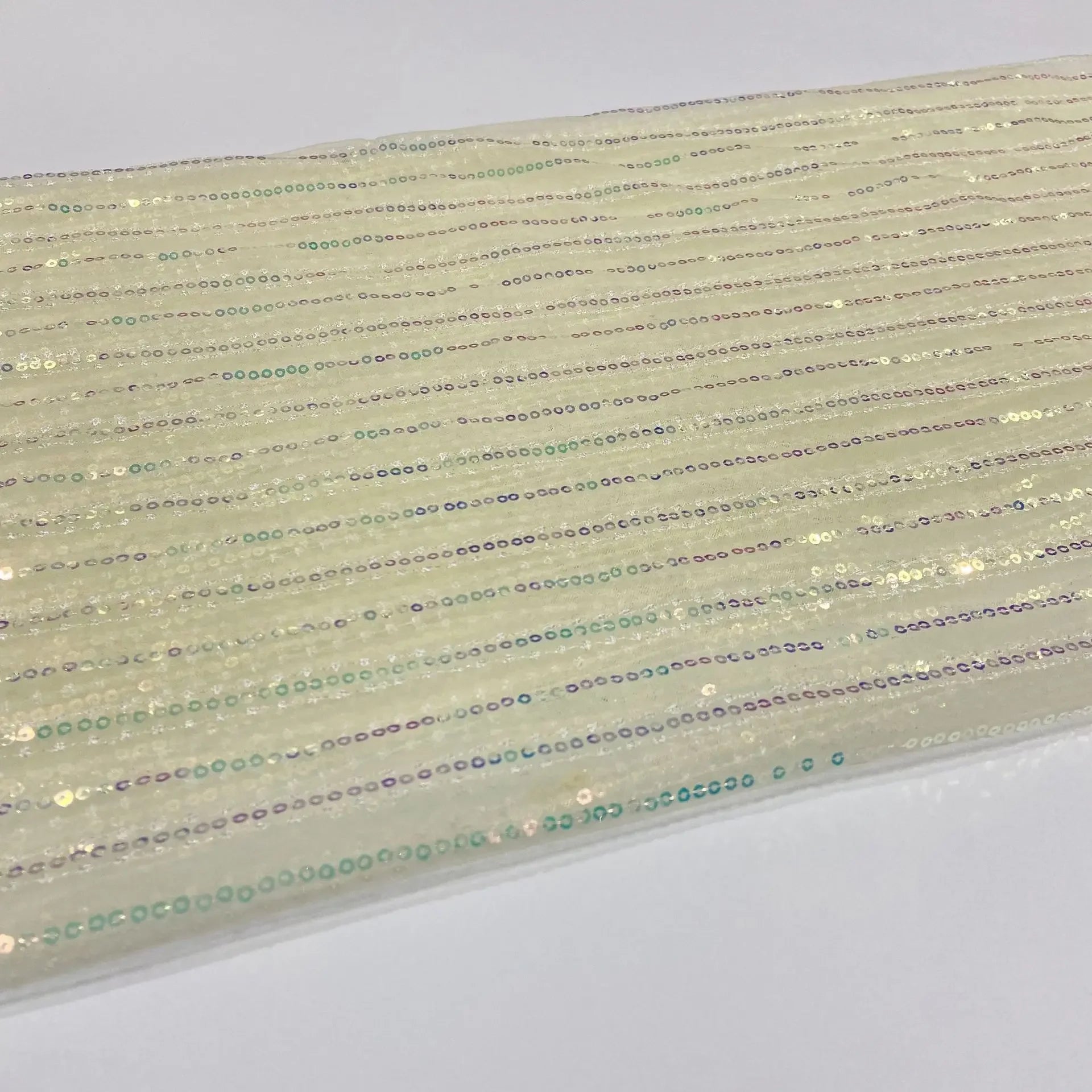 Tela de malla con lentejuelas de rayas verticales suaves, ligeras y brillantes de color sólido para vestido de noche, falda de escenario, ropa infantil