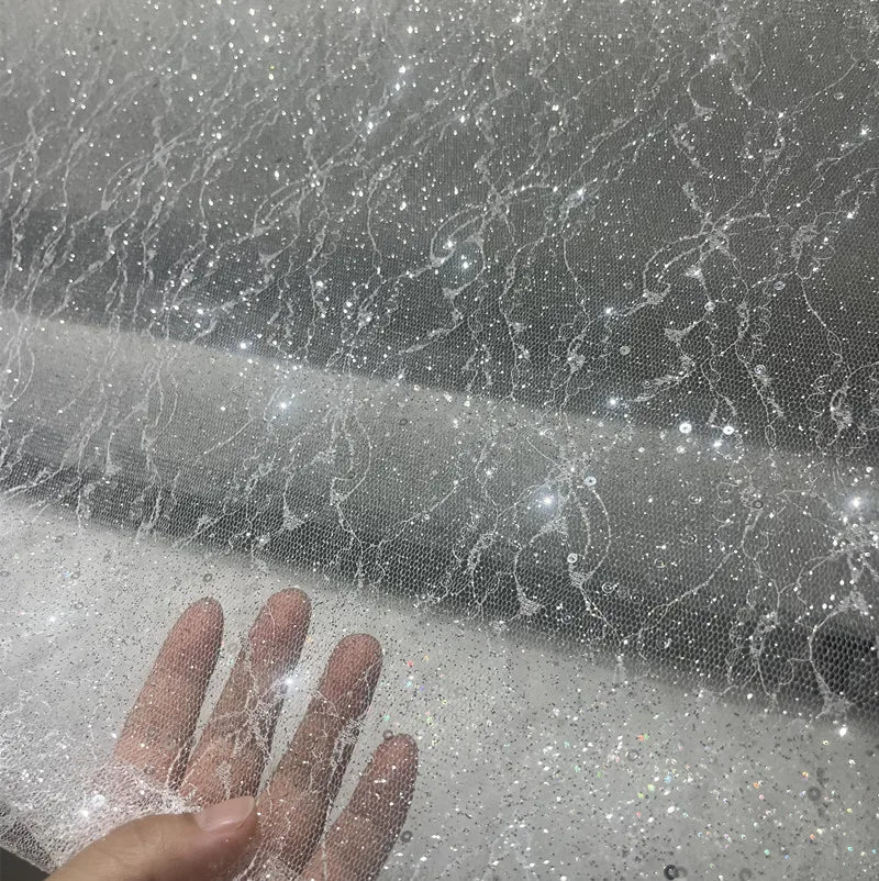 مسحوق الفضة الساخن، رذاذ الفضة، مسحوق بريق ناعم، فستان زفاف منقوش بشبكة من الدانتيل، الطبقة السفلية، قماش شبكي شفاف لامع
