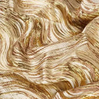 Tejido jacquard satinado con ondas doradas y textura pesada, estilo chino.