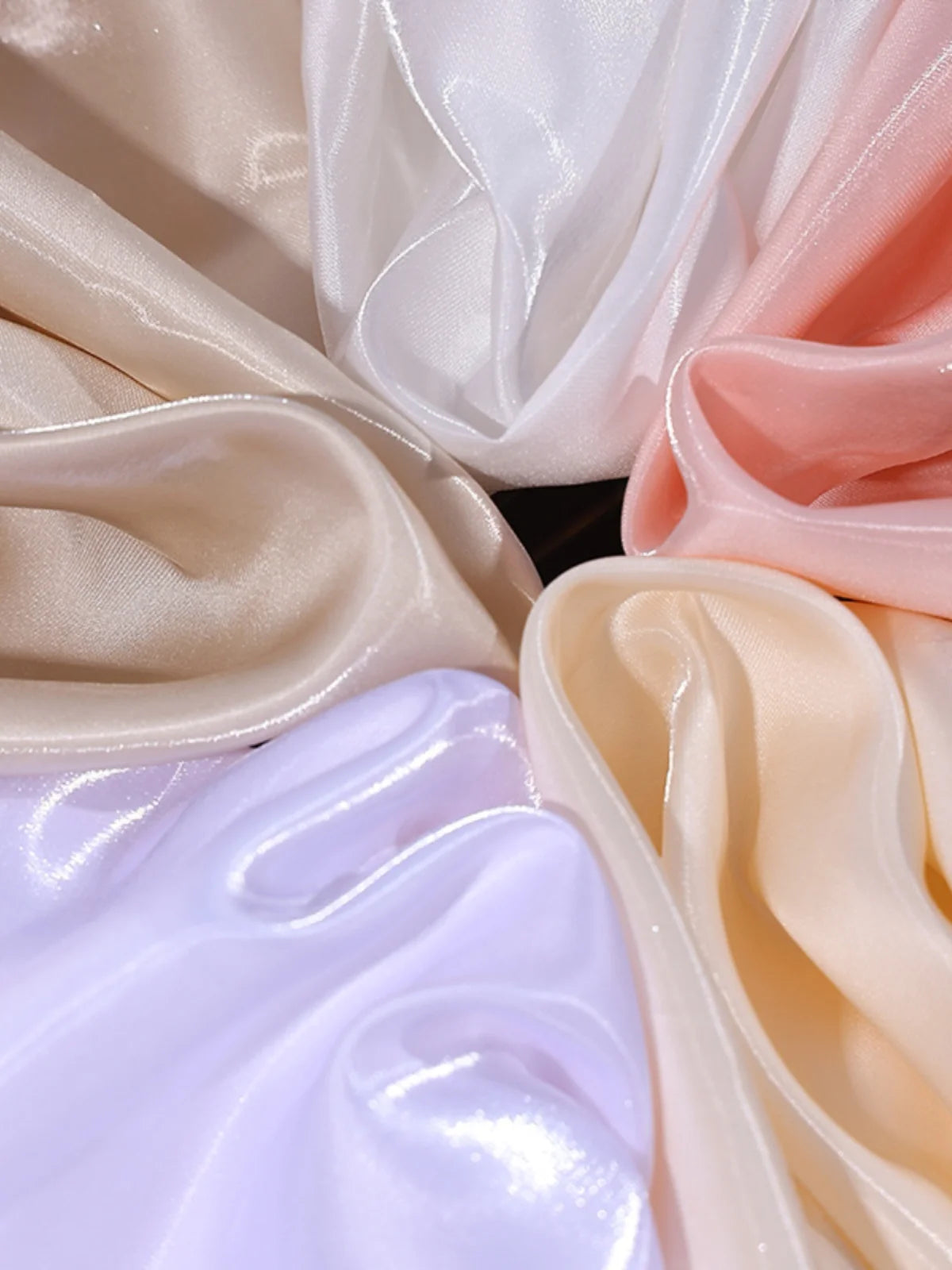 قماش ساتان مائي سائل، حرير كريستالي سميك، ساتان طبيعي عاكس، فستان زفاف، خلفية زخرفية، ملابس مصممة 