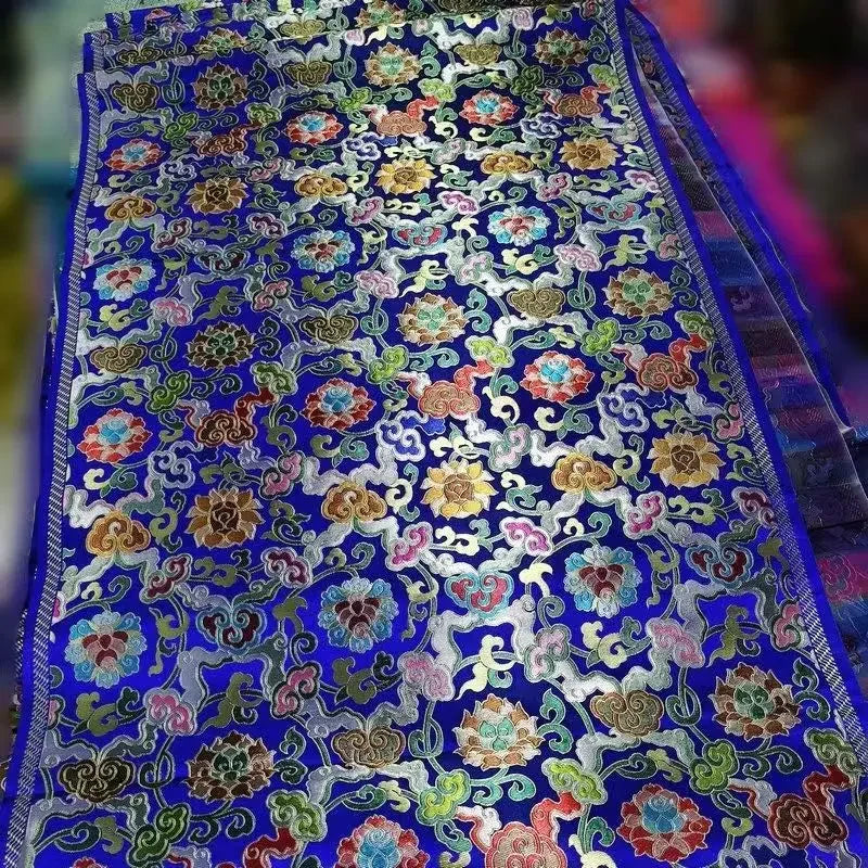 قماش بروكار بنقشة سحابة اللوتس الجاكار - مادة زخرفية تقليدية 70 سم