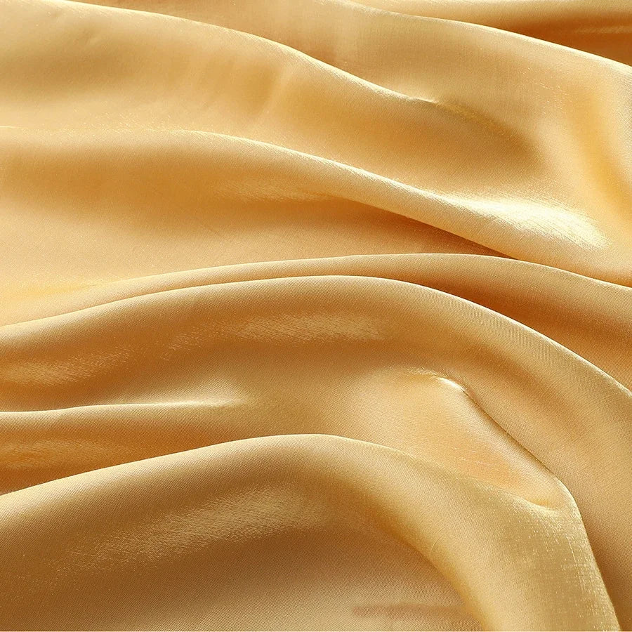 قماش حرير ساتان سائل نابض بالحياة - خامة لامعة لفساتين السهرة