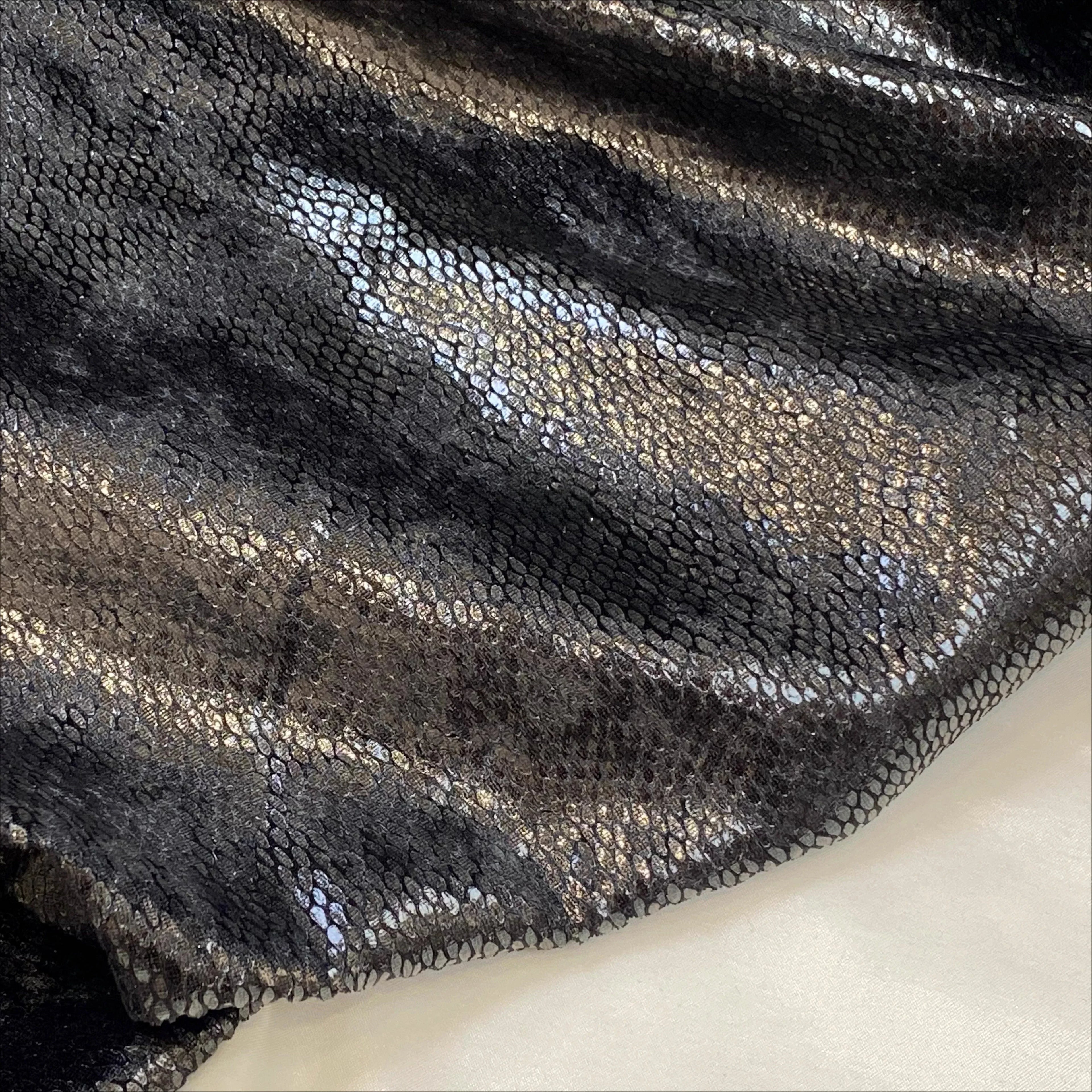Shiny Snake Skin Diamond Velvet - Elastic Cheongsam Dress Fabric - fabric photo 1