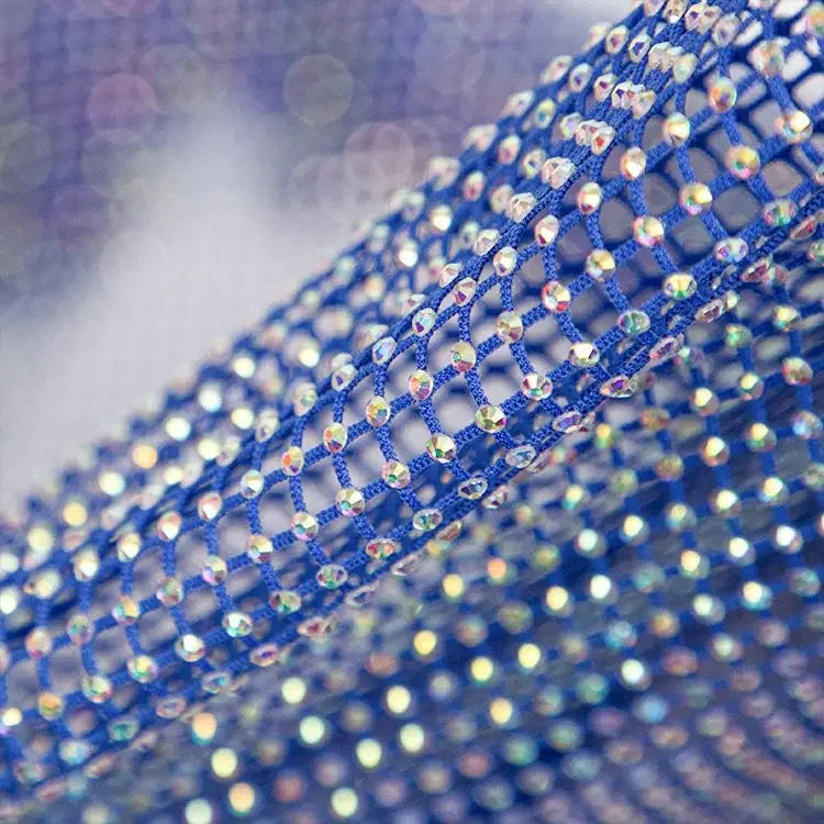 قماش شبكي مطاطي فاخر متباين الألوان للنساء فستان سهرة مخصص عالي الجودة مزين بأحجار الراين