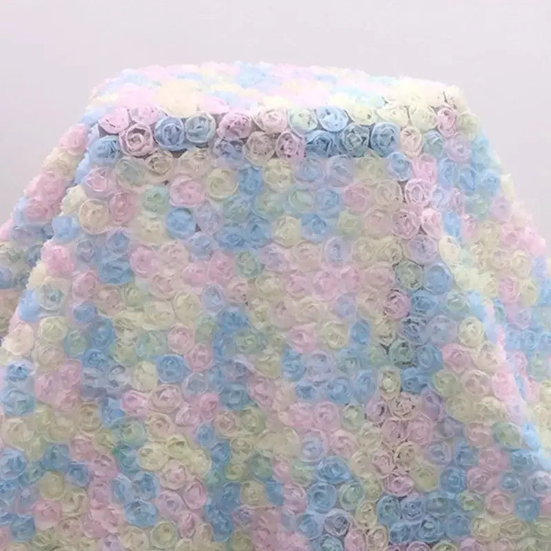 فستان زفاف كلاسيكي مطبوع عليه وردة ثلاثية الأبعاد مع لوحة قماش مطرزة وقماش شبكي مزين بالزهور