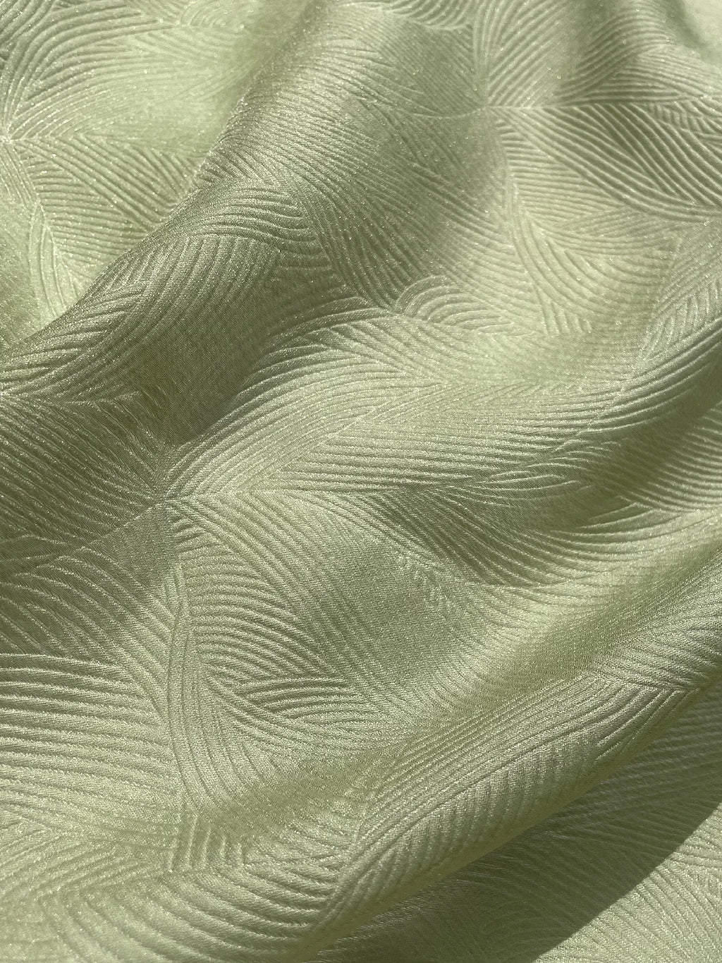 Pearl Leaf Jacquard Fabric - Vintage Textured for Dresses & Décor