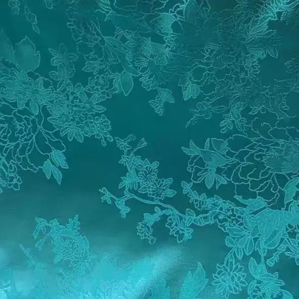 قماش الجاكار الساتان ذو زهرة الكرمة ناعم ومناسب لفساتين الزفاف والفساتين الرسمية وأقمشة الملابس المصنوعة يدويًا