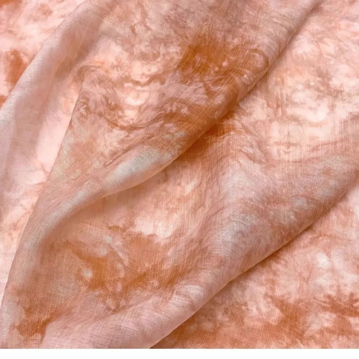 قماش ناعم شبه شفاف من الحرير الشبكي والكتان والقطن - نسيج مصبوغ طبيعيًا