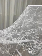 New White Relief Embroidered Fabric Fashion Wedding Dress Dress Dress Children's Clothing Design Lace Fabric