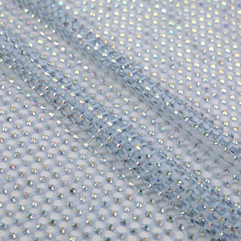 قماش شبكي مطاطي فاخر متباين الألوان للنساء فستان سهرة مخصص عالي الجودة مزين بأحجار الراين