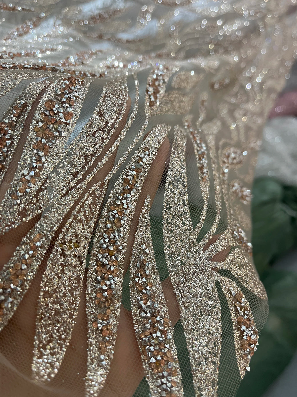 Champagne Colored Hot Pressed Gold Shiny Leaf Shaped Wedding Dress Fabric With Rhinestone Light Coffee Lace Mesh