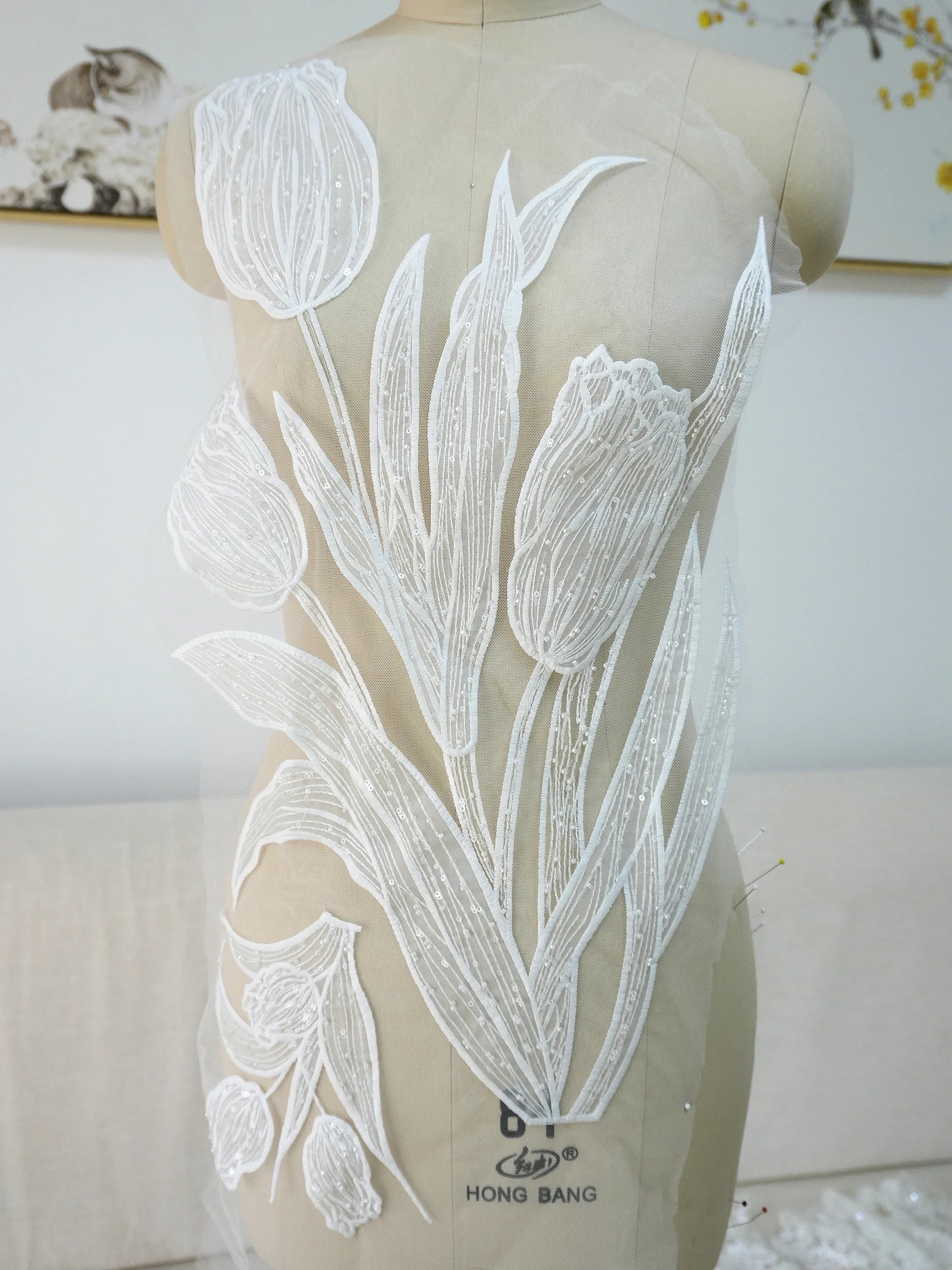 Parche de tela con flores de encaje de alta calidad con cuentas bordadas y purpurina de tulipán Lanfei, ideal para regalo de boda, material para ropa, accesorios de bricolaje