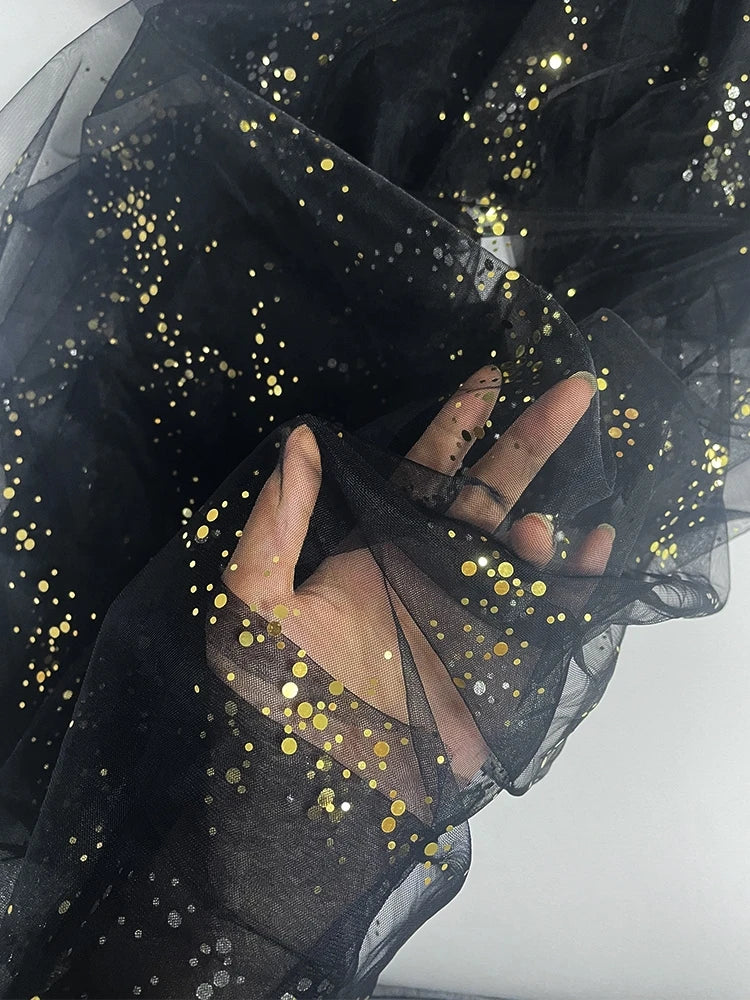 قماش شبكي أسود ذهبي بطول 5 ياردات مع خيوط ترتر لتصميم زي مسرحي وخلفية حفلات أعياد الميلاد بعرض 1.6 متر