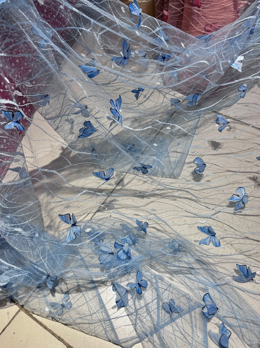 Butterfly Patterned Three-dimensional Embroidery Mesh Fabric For Wedding Dresses, Background Decoration Fabric For Formal Attire