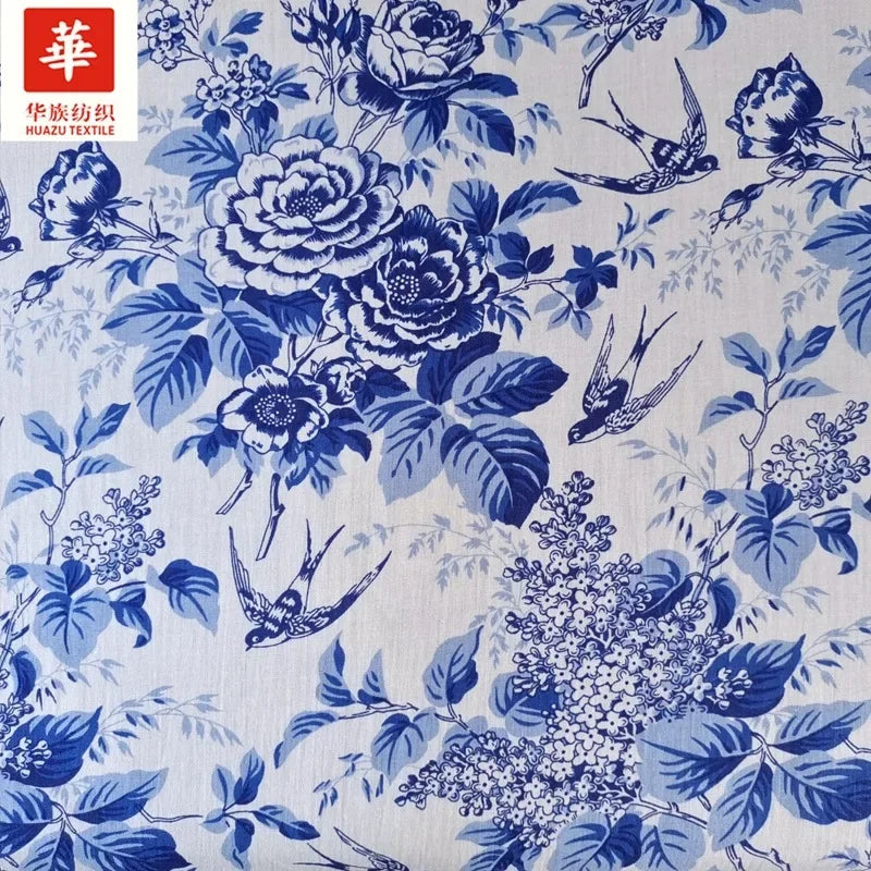 قميص بأكمام قصيرة من قماش قطني مطبوع عليه زهور الفاوانيا، أزرق وأبيض، بنمط غسيل حبر، مناسب للأمتعة والحقائب