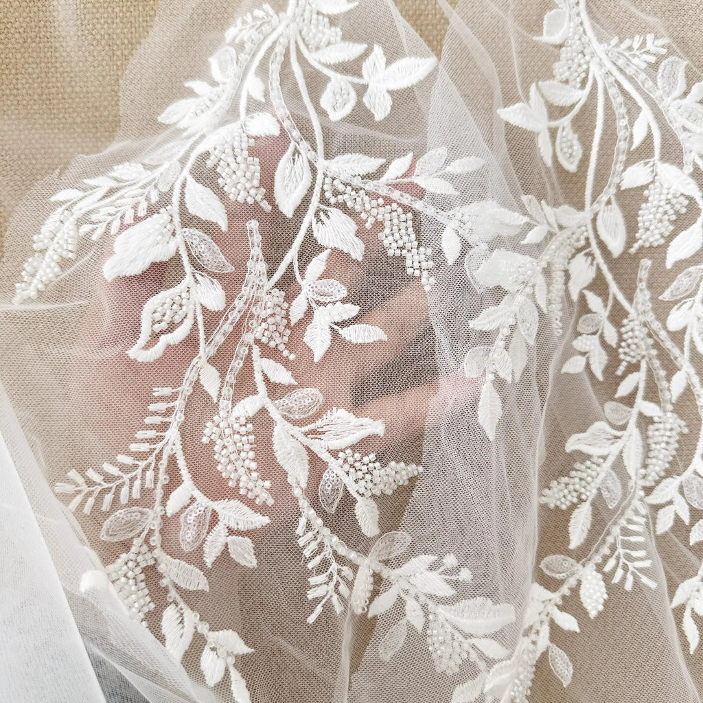 زوج من خيوط قطنية عالية الجودة مخصصة مطرزة بالترتر وشبكة زهور ودانتيل مطرز وإكسسوارات خياطة الحجاب الزهري