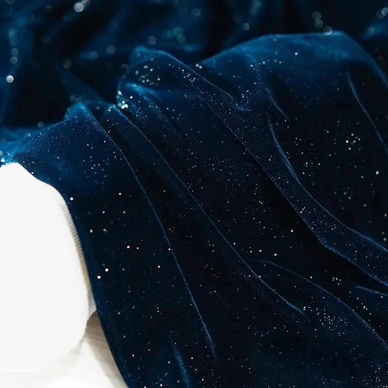 قماش مخملي حريري لامع مرصع بالنجوم - مادة ناعمة لامعة متألقة