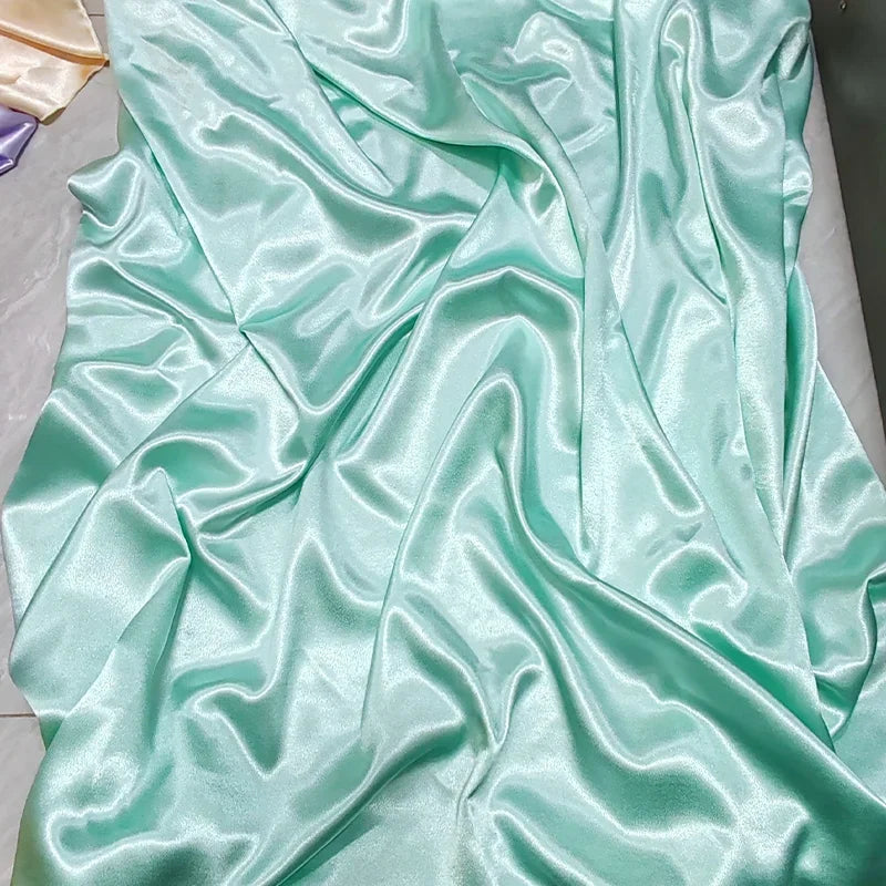 قماش ساتان كريستالي لامع - خامة فستان سهرة لامع 150 سم